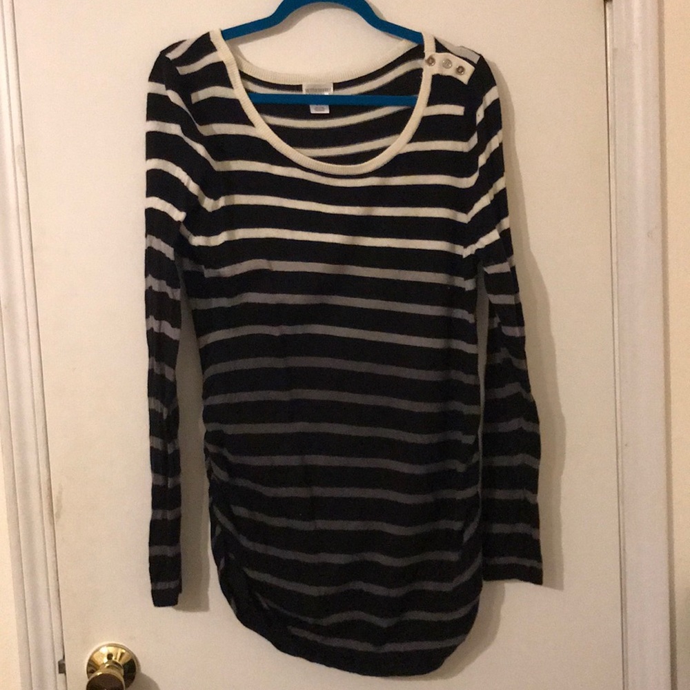 Maternity sweater